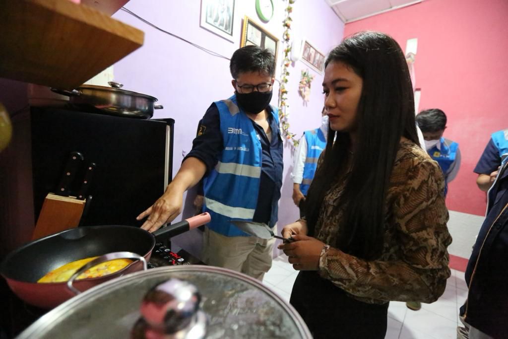 PLN Sukses Konversi 1.000 Kompor LPG ke Kompor Induksi