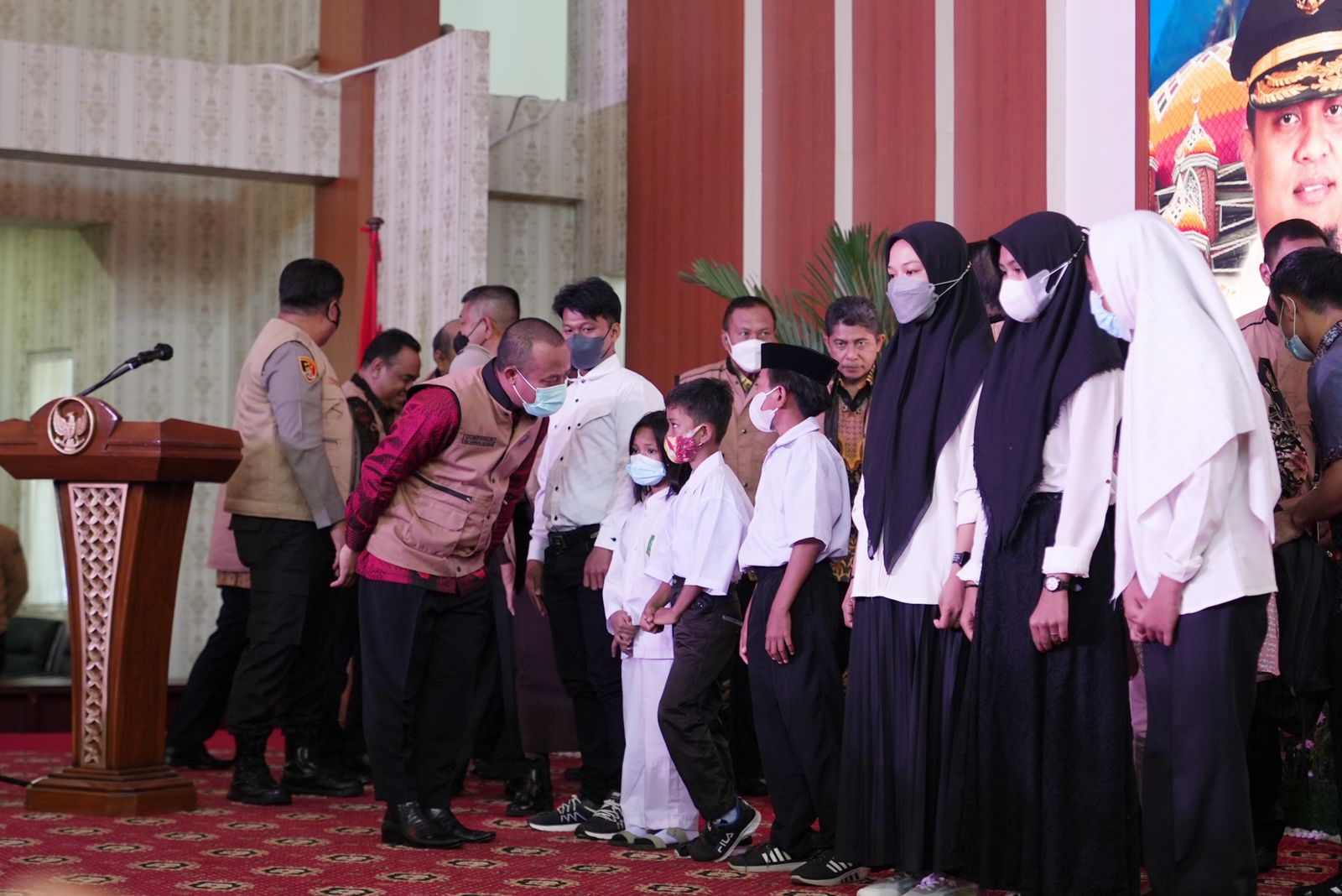 Komitmen Gubernur Andi Sudirman Entaskan Anak Tidak Sekolah Berbasis Aksi Kolaborasi 2 Komitmen Gubernur Andi Sudirman Entaskan Anak Tidak Sekolah Berbasis Aksi Kolaborasi