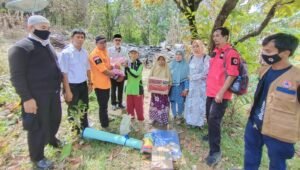 Kebakaran Rumah Panggung milik Pasutri Lansia di Barru, Gubernur Kirimkan Bantuan