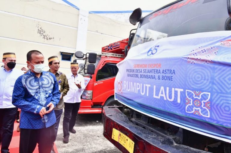 Gubernur Andi Sudirman Lepas Ekspor Komoditas Perikanan dan Kelautan Senilai Rp6,5 M Binaan Astra 7 Gubernur Andi Sudirman Lepas Ekspor Komoditas Perikanan dan Kelautan Senilai Rp6,5 M Binaan Astra