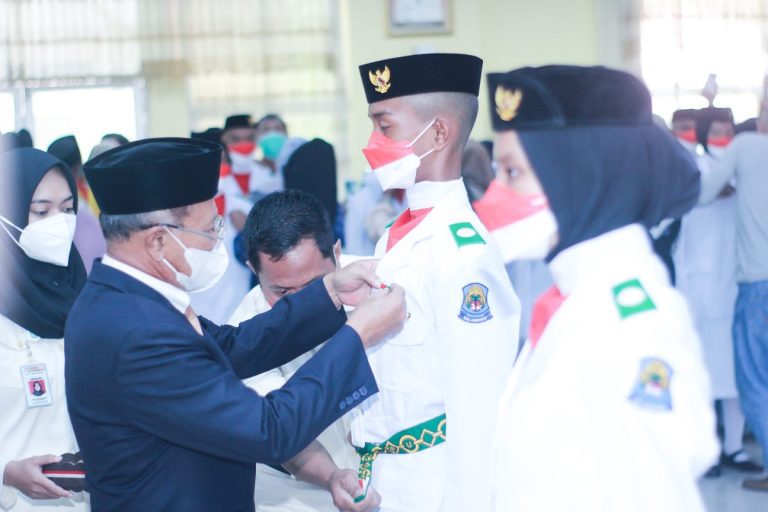 Bupati Iksan Resmi Kukuhkan Paskibraka Kabupaten Jeneponto