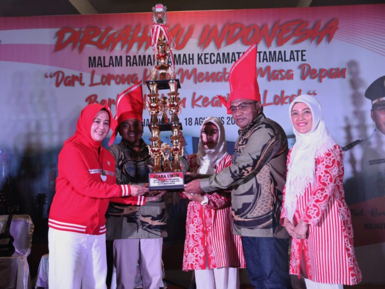 Fatmawati Rusdi Hadiri Malam Ramah Tamah HUT RI Ke -77 di Longwis Bersejarah Tamalate
