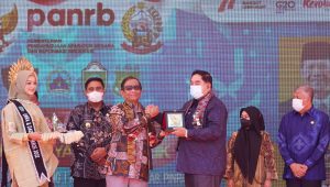 Mahfud MD Didampingi Sekprov Resmikan MPP Empat Daerah di Sulsel