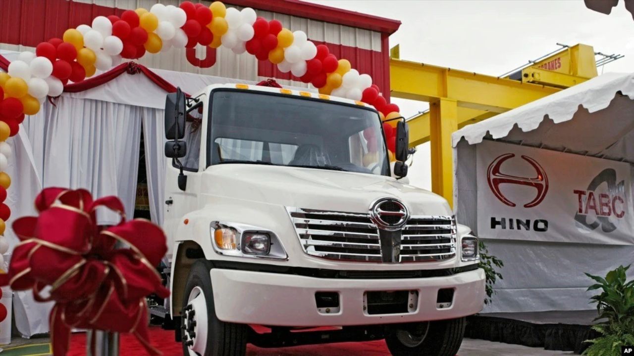 20 Tahun Hino Motors Palsukan Data Emisi