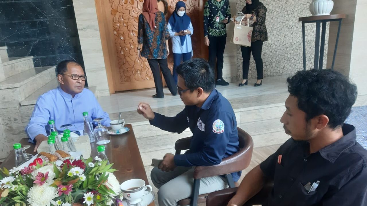 Wali Kota Makassar Sarankan FONI Sulsel Pusatkan MORE 2022 di Pantai Losari