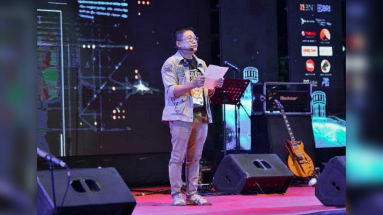 Dimeriahkan Artis Ibu Kota, Puncak HUT Ke-98 PDAM Makassar Luncurkan dua program
