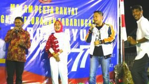 Camat & Sekcam Ujung Tanah Hadiri Pesta Rakyat di Kelurahan Tabaringan