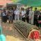 Kakak Sepupunya Meninggal, Gubernur Andi Sudirman Turut Antar ke Pekuburan di Toraja