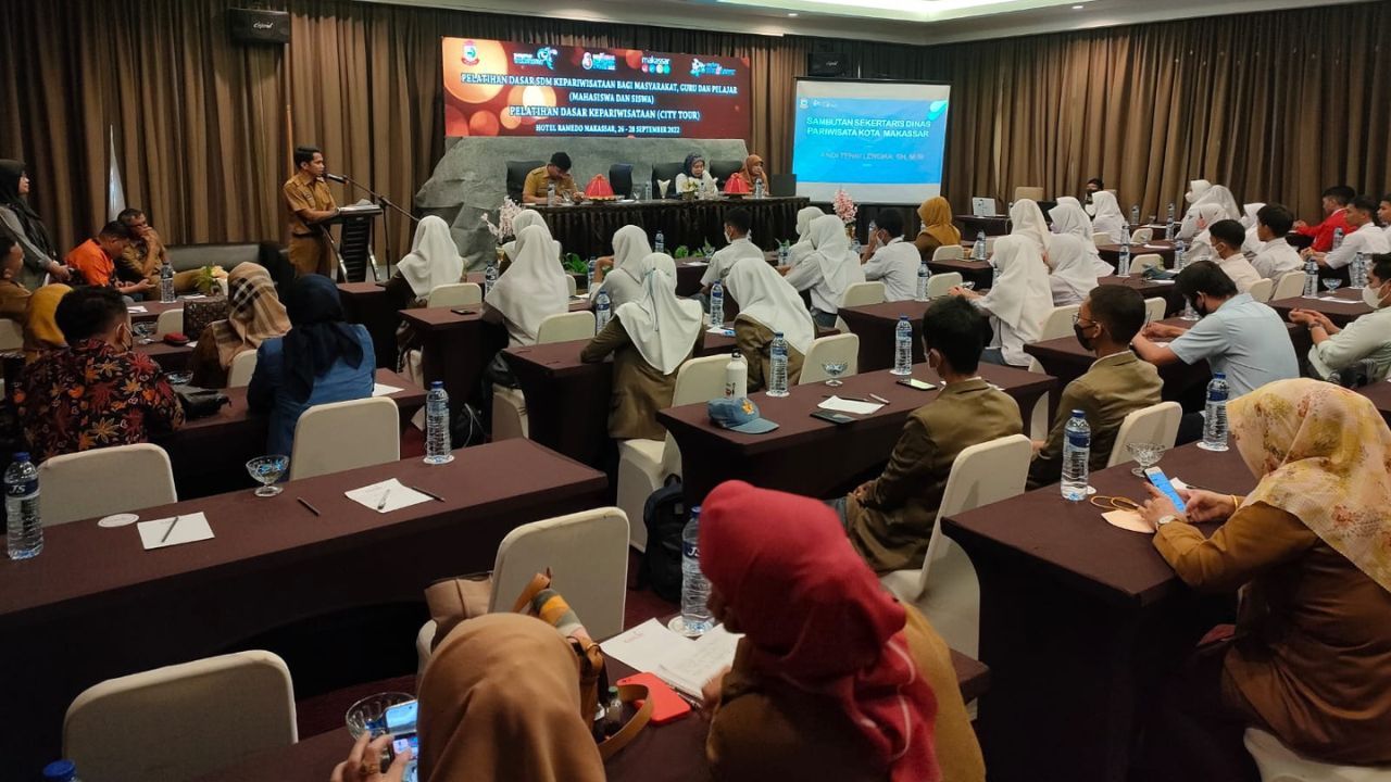 Dispar Makassar Terus Tingkatkan SDM Kepariwisataan Bagi Masyarakat, Guru & Pelajar