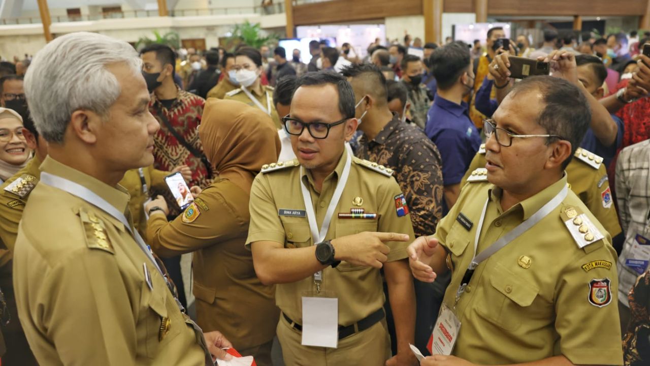 Wali Kota Makassar Hadiri Pengarahan Presiden Bahas Pengendalian Inflasi 3 Wali Kota Makassar Hadiri Pengarahan Presiden Bahas Pengendalian Inflasi