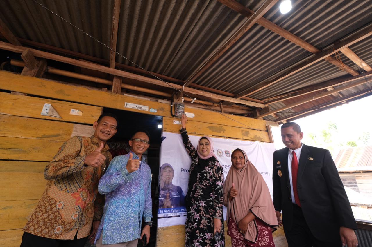 PLN Salurkan 3.860 Sambungan Listrik Gratis Dari Program BPBL Pemerintah di Sulsel