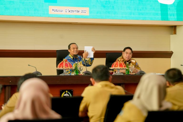 Gubernur Andi Sudirman Kembali Ingatkan ASN Jaga Integritas 4 Gubernur Andi Sudirman Kembali Ingatkan ASN Jaga Integritas