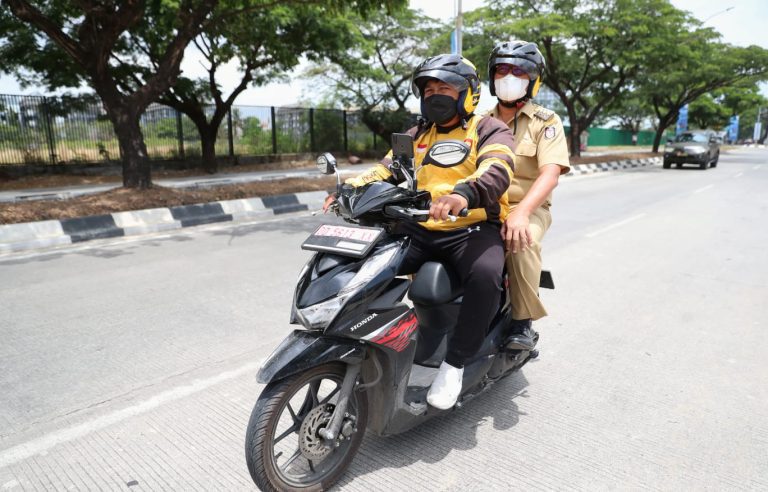 Ojol Day, Danny Pomanto Manfaatkan Tiga Layanan Ojol
