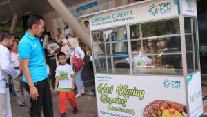 Milad ke-16, YBM PLN UIW Sulselrabar Berbagi Kebahagiaan bertajuk Dolanan Bareng Dhuafa
