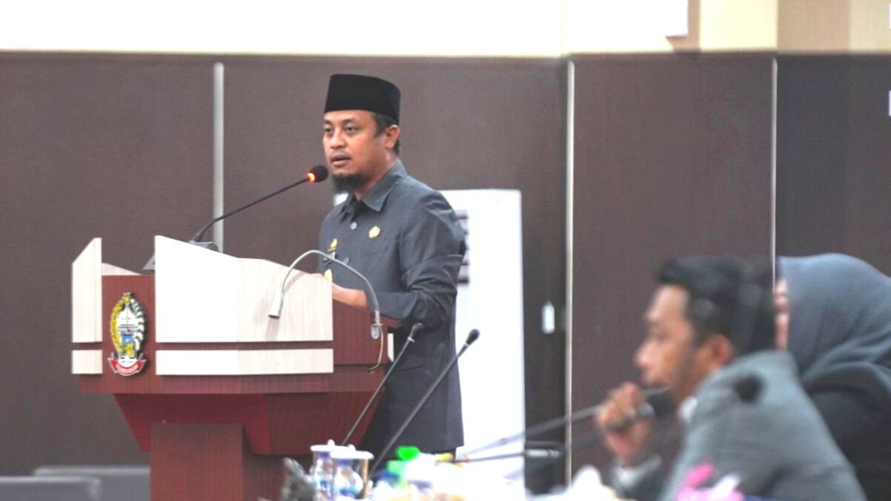 Gubernur & Ketua DPRD Sulsel Tandatangani Nota Kesepakatan Perubahan KUA-PPAS 2022