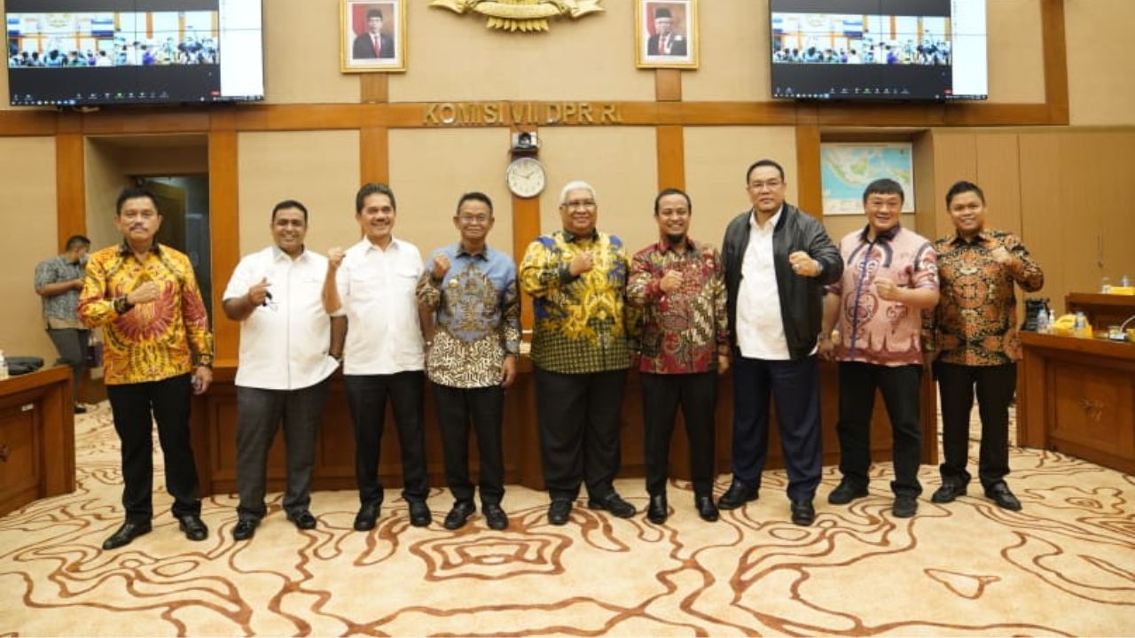Dihadapan Komisi VII DPR RI, Tiga Gubernur Sepakat Izin Kontrak Karya PT. Vale Tidak Diperpanjang