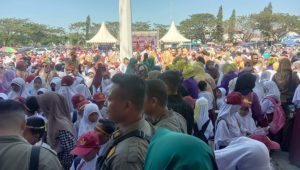 Pecahkan Rekor MURI, Siswa Membludak Hadiri Sikat Gigi Massal HKGN di Jeneponto