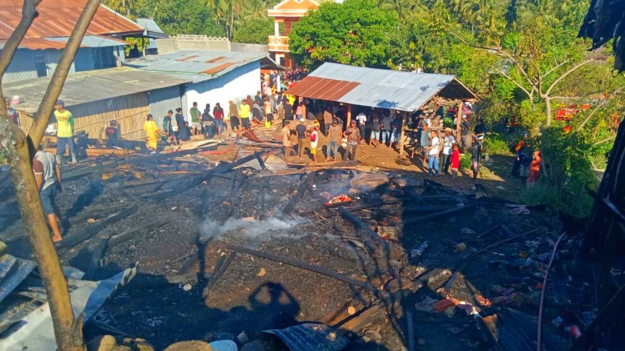 Nenek Lansia Tewas Terpanggang di Allu Tarowang, Jeneponto 3 Nenek Lansia Tewas Terpanggang di Allu Tarowang Jeneponto
