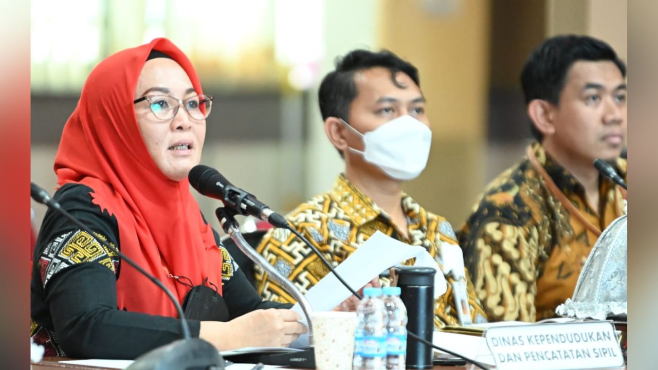 Gelar Presentasi Monev Keterbukaan Informasi Publik, KI Sulsel Hadirkan OPD Pemprov Sulsel