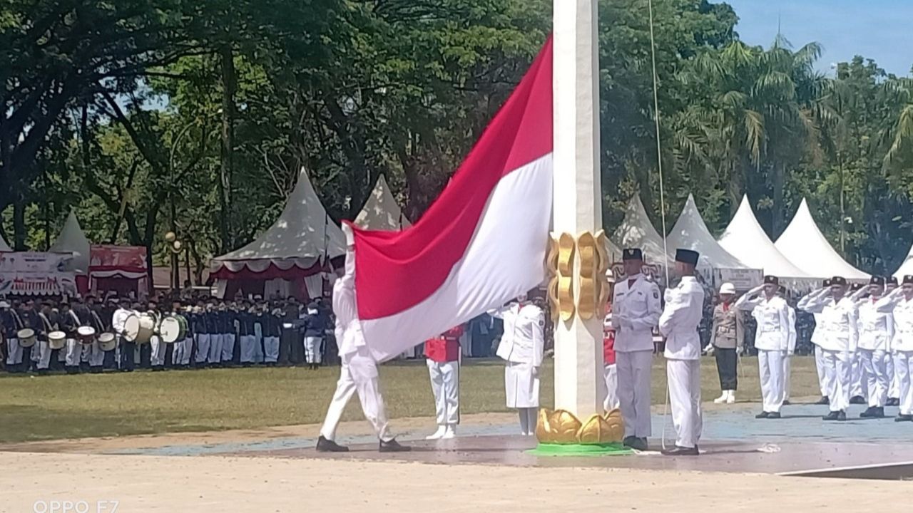 Bupati MYL Irup Upacara Peringatan Detik² Proklamasi Ke-77 Kabupaten Pangkep