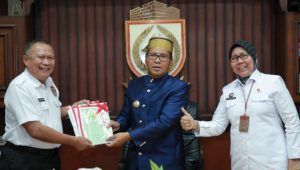 Kadis Pertanahan Sebut Tahun Ini Sudah 16 Sertifikat diserahkan BPN ke Pemkot Makassar