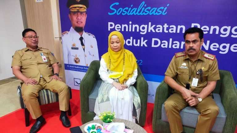 Pemprov Sulsel Komitmen Belanjakan APBD Sebesar 41 Persen Untuk Produk Dalam Negeri 7 Pemprov Sulsel Komitmen Belanjakan APBD Sebesar 41 Persen Untuk Produk Dalam Negeri
