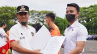 Serahkan 136 SK PNS dan CPNS Lulusan IPDN, Andi Sudirman: Jaga Integritas