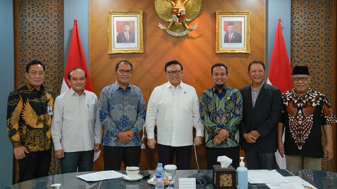 Andi Sudirman Narasumber di Kantor Dewan Pertimbangan Presiden 2 Andi Sudirman Narasumber di Kantor Dewan Pertimbangan Presiden