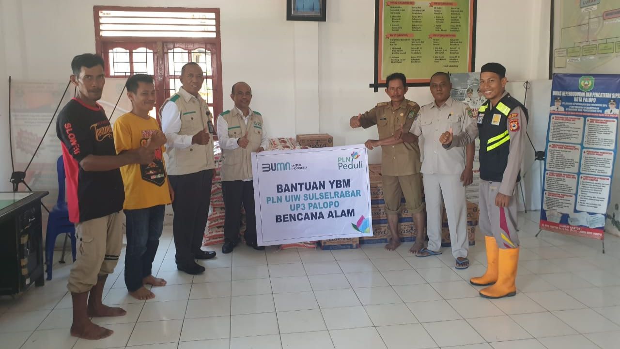 PLN Gerak Cepat Pulihkan Listrik Pasca Banjir dan Longsor di Mamuju dan Toraja Utara  