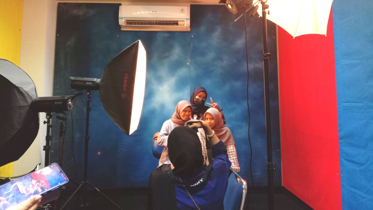 Jurusan Ilmu Komunikasi UINAM Gelar Workshop profesi fotografi