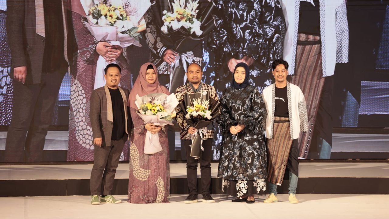Kadispar Makassar Ajak Masyarakat Menyaksikan Pameran Fashion di Four Points by Sheraton