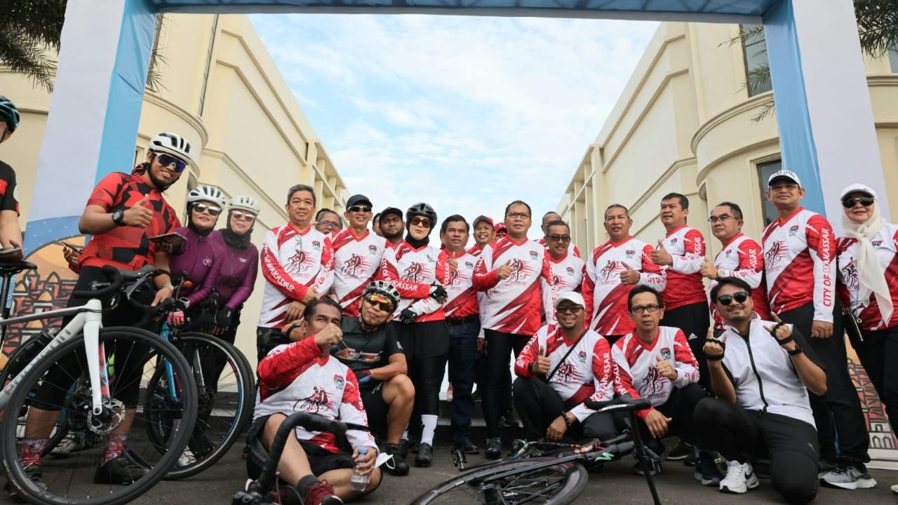 Gowes Bersama Peserta APEKSI, Danny Pomanto Kenalkan Kota Makassar