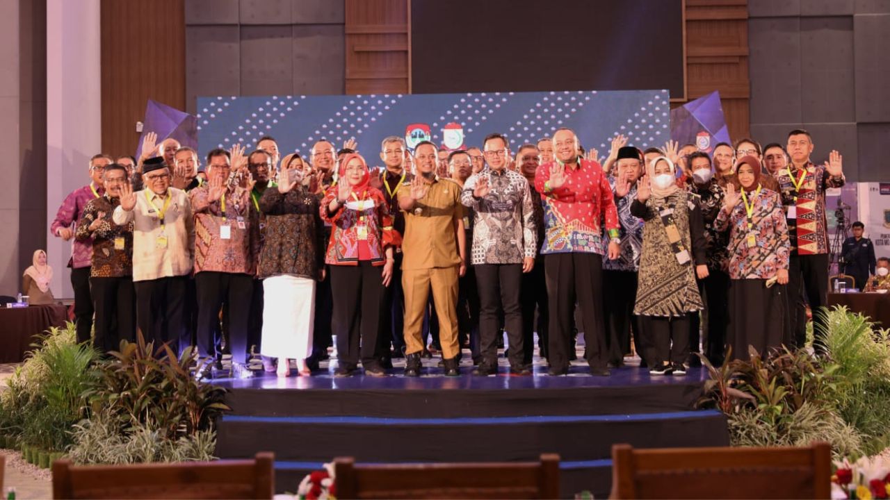 Danny Undang Langsung Wali Kota se-Indonesia Hadiri Puncak HUT ke-415 Tahun Kota Makassar