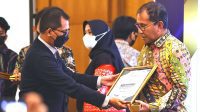 Wali Kota Makassar Raih Penghargaan Terbaik Smart Branding ISNA 2022