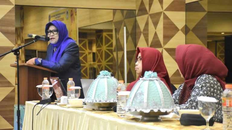 Apiaty Dorong Perempuan Berkonstribusi dalam Pembangunan 7 Apiaty Dorong Perempuan Berkonstribusi dalam Pembangunan