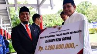 Gubernur Sulsel Beri Hibah Rp1,2 M untuk Masjid Harun Ar-Rasyid di Gowa