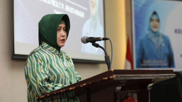 Indira Yusuf Ismail Tekankan Pentingnya Perhatian Orang tua kepada Tumbuh Kembang Anak 5 Indira Yusuf Ismail Tekankan Pentingnya Perhatian Orang tua kepada tumbuh kembang anak