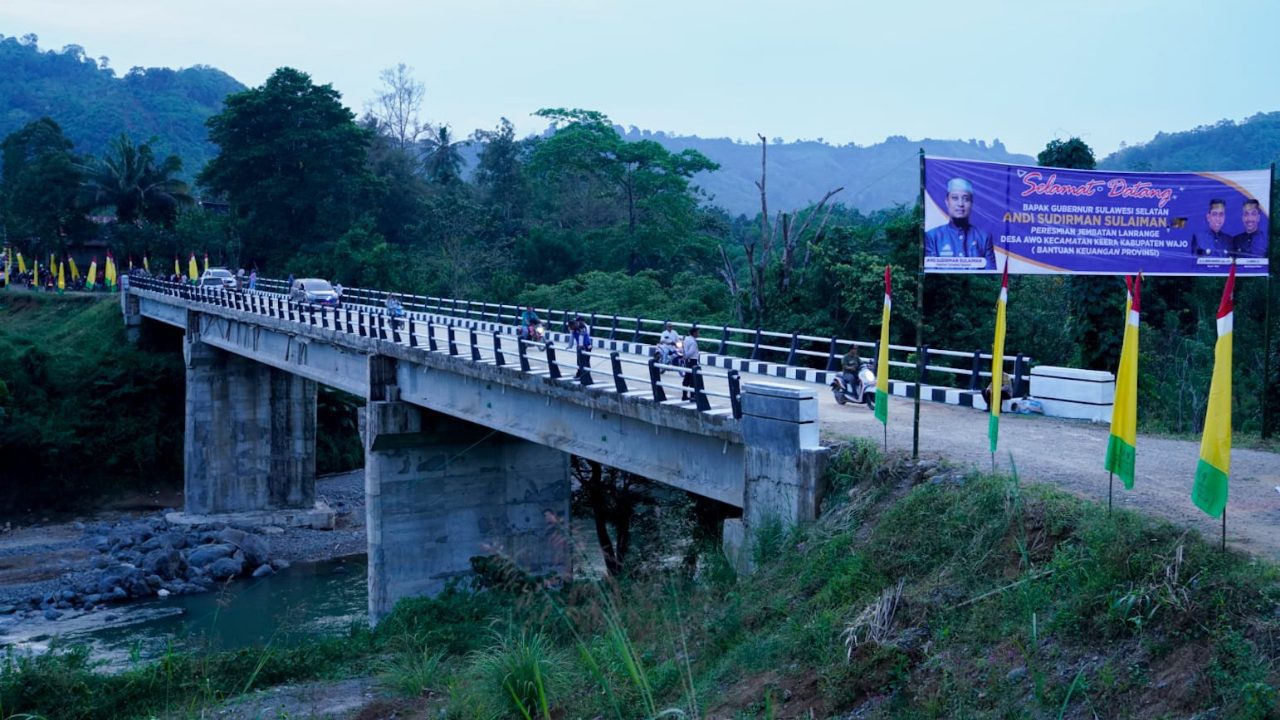 Jembatan Lanrange Diresmikan Gubernur Sulsel Andi Sudirman Sulaiman
