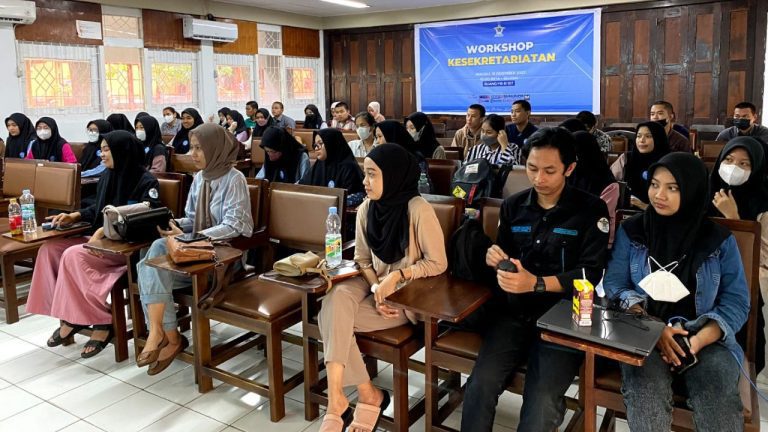 Humanis FISIP Unhas Gelar Workshop Kesekretariatan