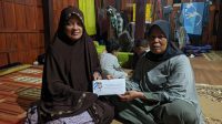 Gubernur Andalan Beri Santunan Guru Tertimpa Pohon di Sidrap