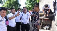 Cek Meteran Pelanggan, Direksi PDAM Makassar Temukan Kejanggalan
