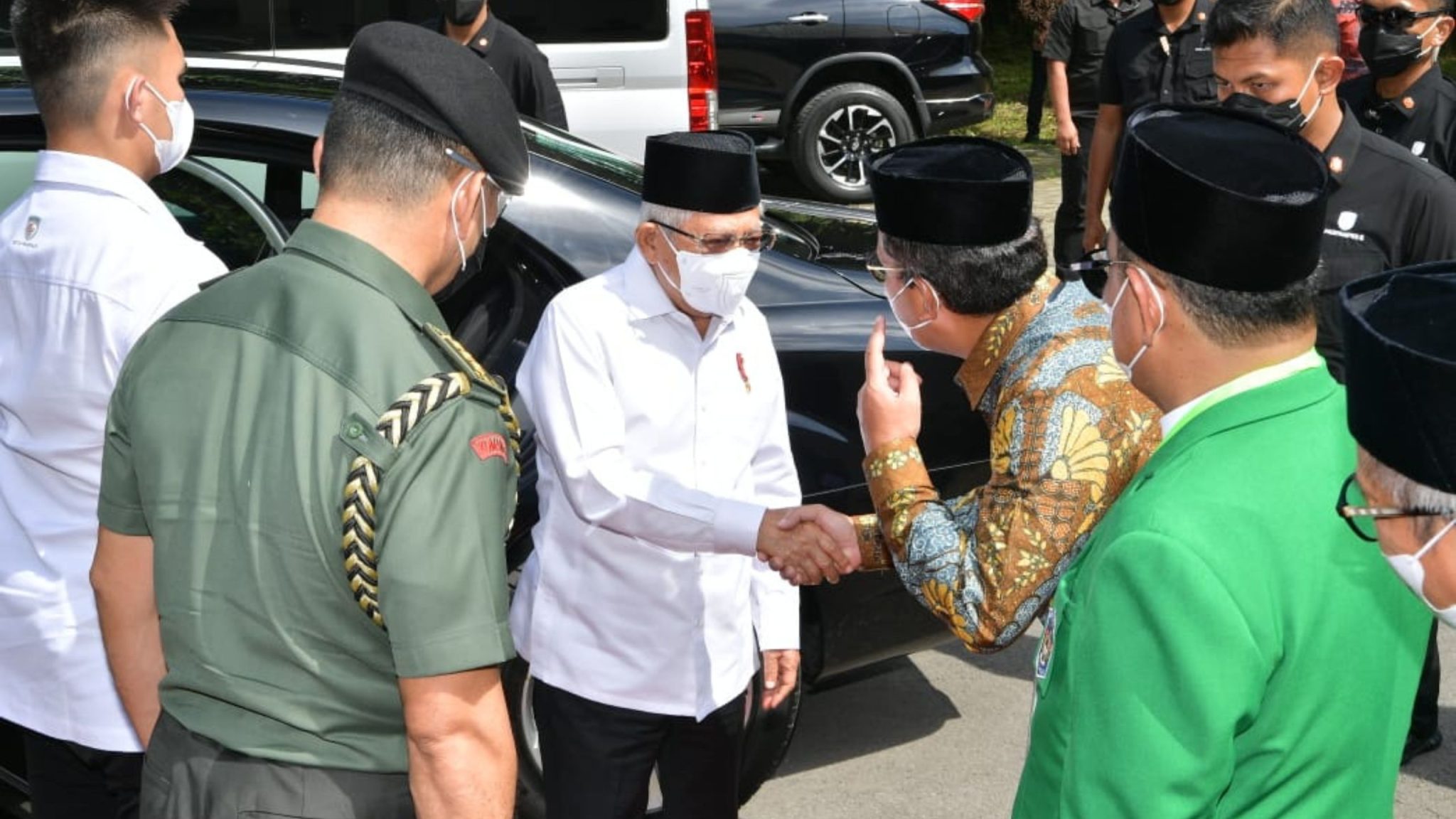 Usai Wajo, Gubernur Andi Sudirman Dampingi Wapres RI Berkunjung di UMI Makassar