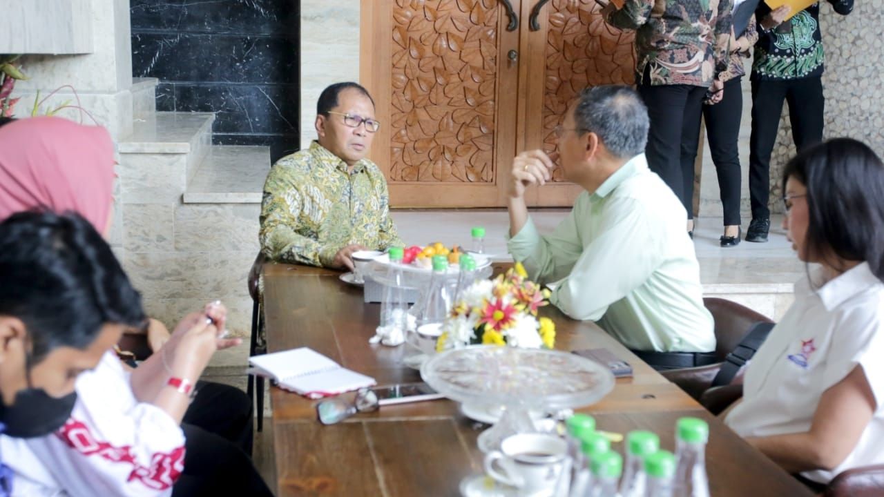 Makassar Tuan Rumah, Danny Pomanto Siap Sukseskan Perayaan Natal Nasional PMTI 2 Makassar Tuan Rumah, Danny Pomanto Siap Sukseskan Perayaan Natal Nasional PMTI