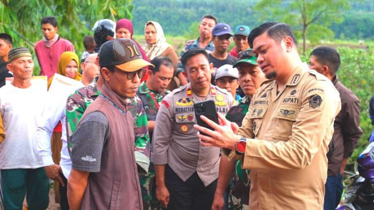 Pemkab Gowa Kerjasama BNPB Gantikan Rumah Terdampak Longsor di Parangloe 4 Pemkab Gowa Kerjasama BNPB Gantikan Rumah Terdampak Longsor di Parangloe