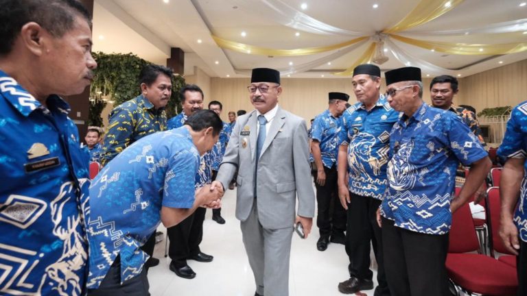 Kades Terus Didorong Maksimalkan Pengelolaan Pemerintahan yang Baik 8 Kades Terus Didorong Maksimalkan Pengelolaan Pemerintahan yang Baik