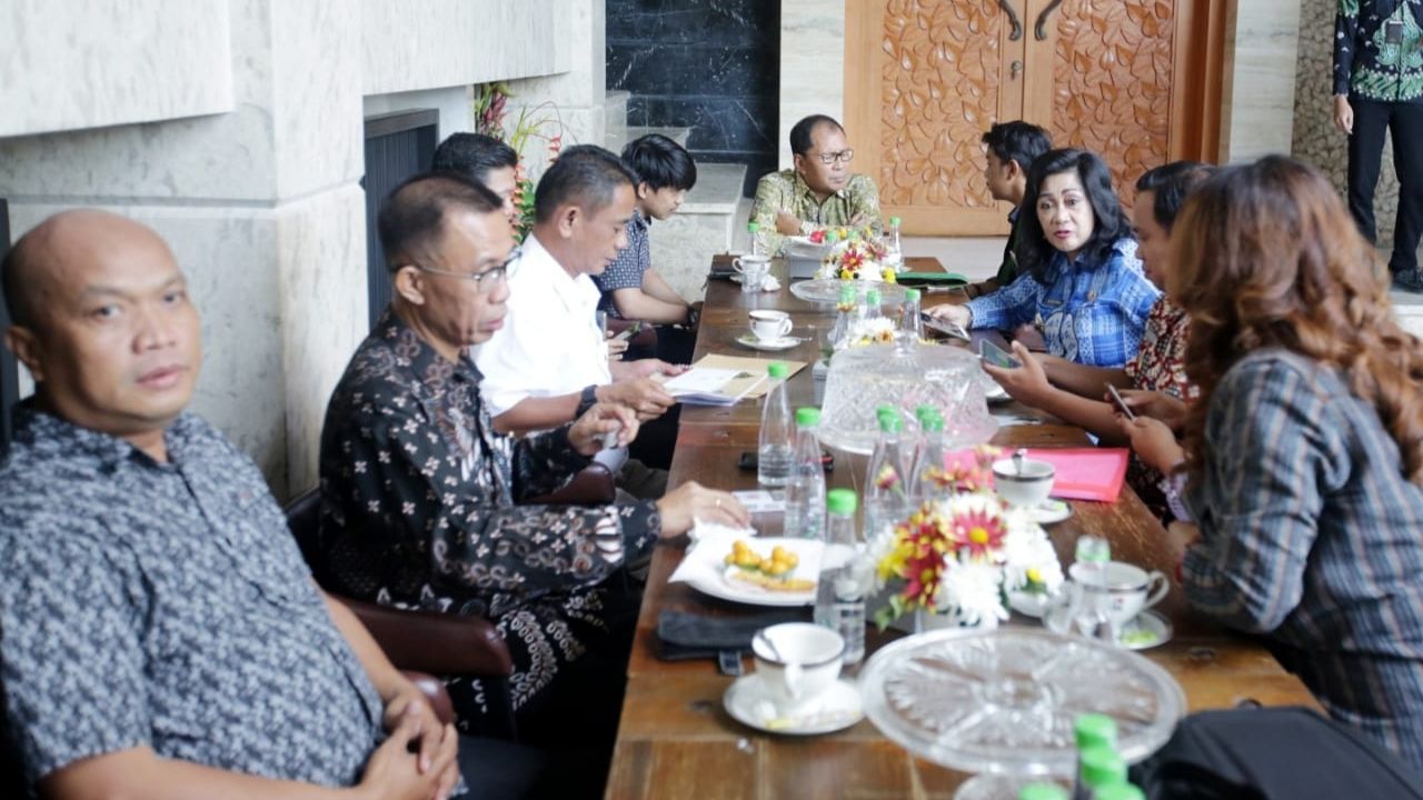 Makassar Tuan Rumah, Danny Pomanto Siap Sukseskan Perayaan Natal Nasional PMTI