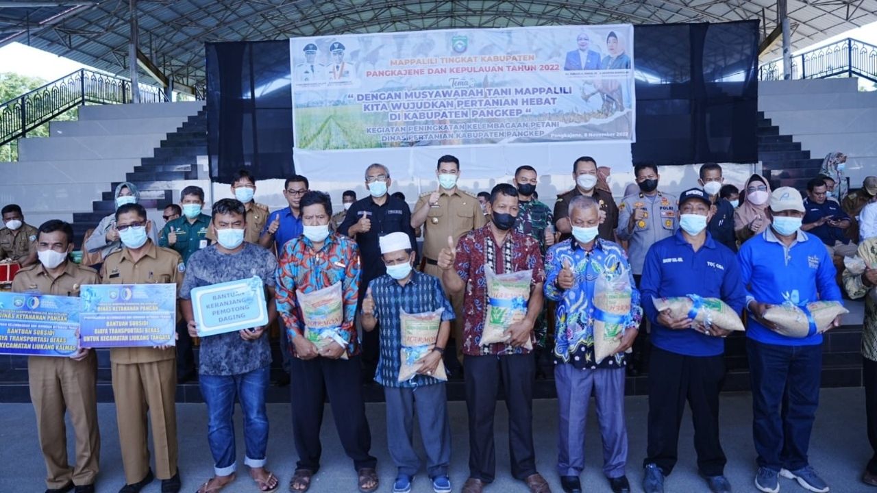 Bupati MYL Hadiri Mappalili untuk Serap Aspirasi Petani