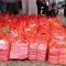 Dinas Pertanahan Makassar Salurkan Bantuan Makanan ke Korban Banjir Katimbang