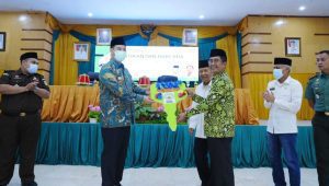 Bupati Sumbang Kendaraan Operasional Pengurus DMI Pangkep