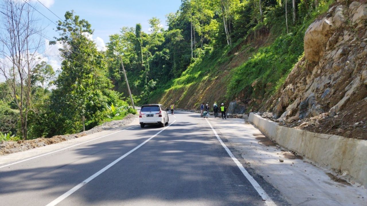 Ruas Jalan Rantepao-Sa'dan-Batusitanduk 5,4 Km Buka Daerah Terisolir